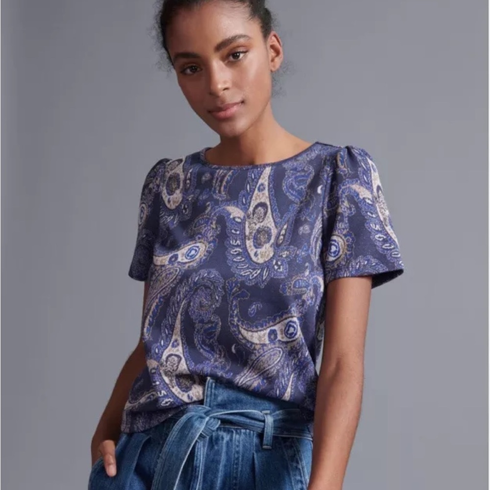 Anthropologie Women’s Demeter  Paisley Tee Top Size XL Navy Paisley Gold Sparkle